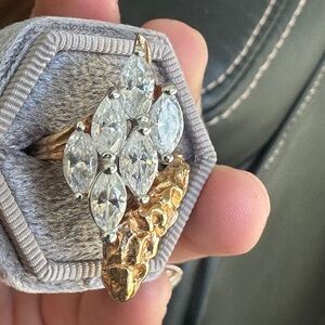 Elegant 18k EGTGold and Silver Women's Ring